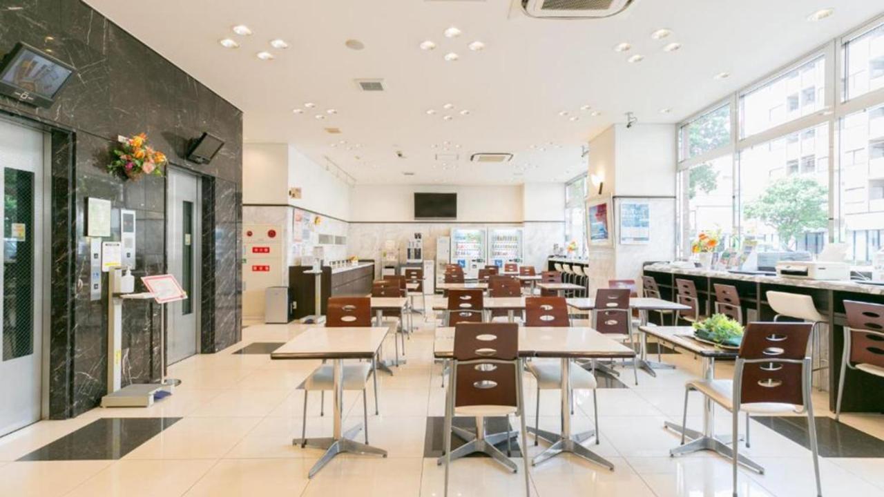 Toyoko Inn Shin-Osaka Chuo-Guchi Shinkan Zewnętrze zdjęcie