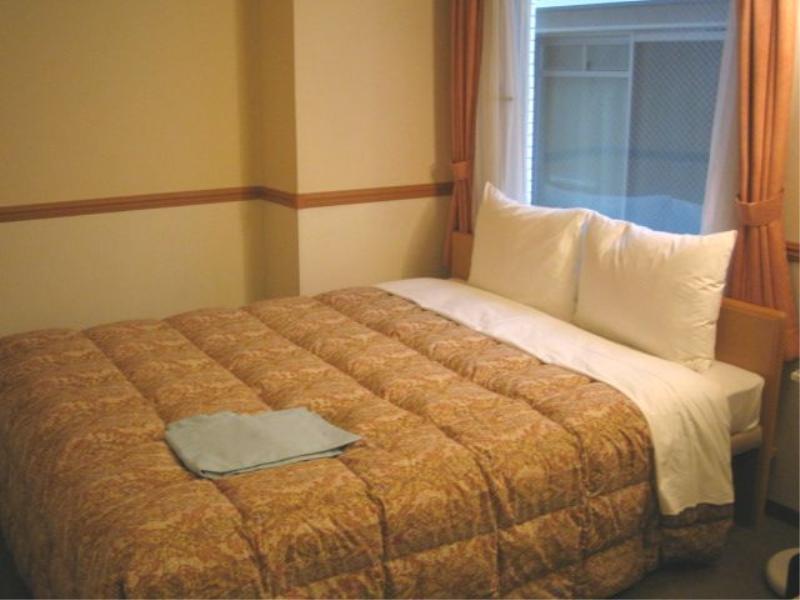 Toyoko Inn Shin-Osaka Chuo-Guchi Shinkan Zewnętrze zdjęcie